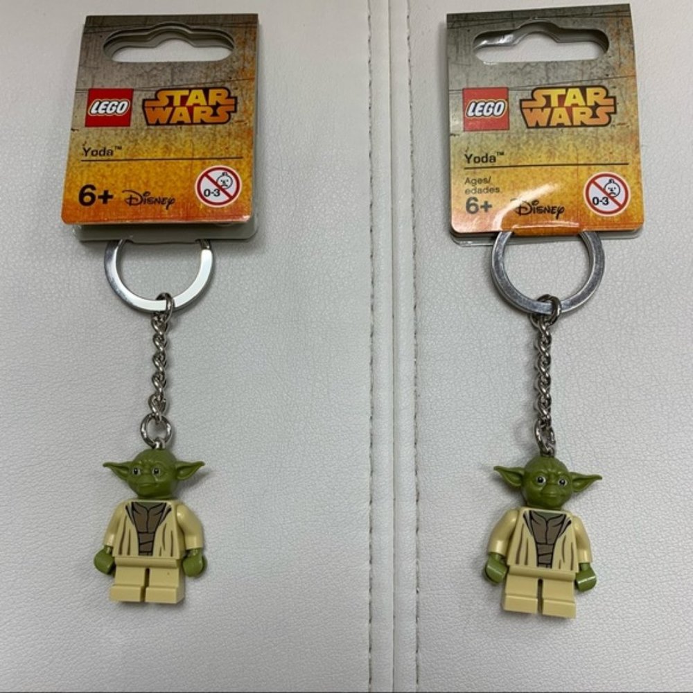 LEGO Star Wars Yoda Keychain Set Of 2 Keychain New